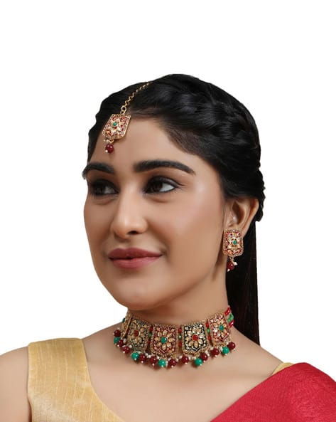 Kundan-Studded Choker Necklace & Earrings Set with Maangtika
