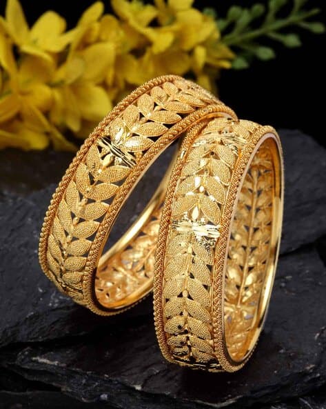 11786B Set of 2 Embellished Traditional Gold-Plated Bangles