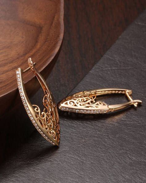 14473er Stone-Studded Huggie Earrings