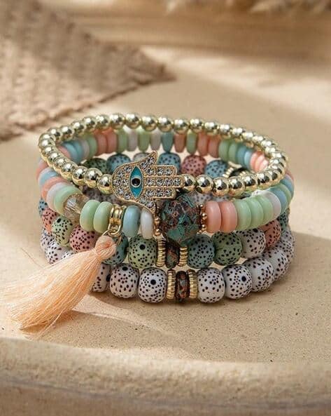Set of 4 Women Slip-On Bracelets